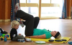 mum training with toddler